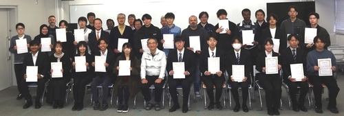 3-3groupphoto-scholarshipawardceremony26feb18.jpg